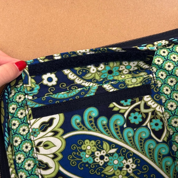 Retired pattern Vera Bradley (Rhythm & Blues) laptop sleeve/case - Picture 6 of 7